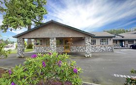 Poulsbo Inn & Suites